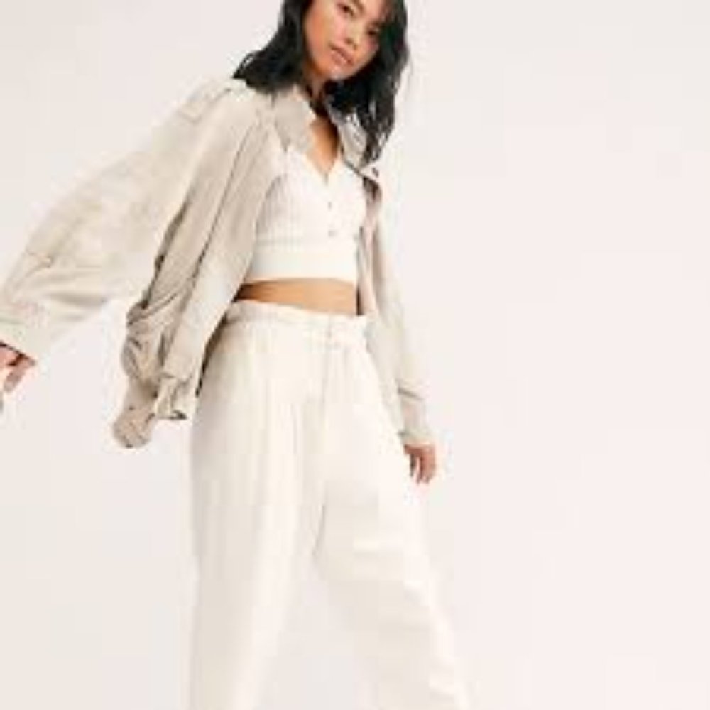 ** SOLD ** SOLD **FREE PEOPLE NWT Bomber Jacket Oatmeal color Size L - Picture 12 of 12